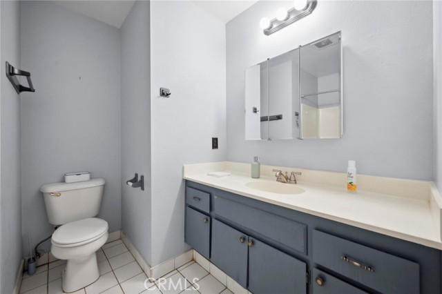 41125 179th E Street, Lancaster CA: https://media.crmls.org/medias/12acf2c8-4256-43e3-901d-c0e4cb38a86c.jpg