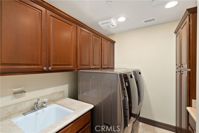 4630 Esparto Street, Woodland Hills CA: https://media.crmls.org/medias/12ad7793-7d4b-4aa9-b334-59683335fd59.jpg