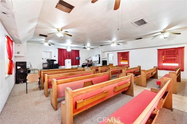 900 Sonora Street, Madera CA: https://media.crmls.org/medias/12ada0dd-42be-4103-9ccc-7d78eaa243c2.jpg