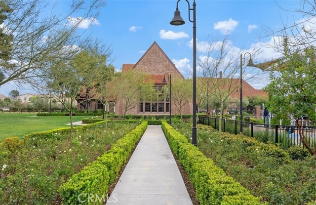 12060 Turnleaf Avenue, Whittier CA: https://media.crmls.org/medias/12ae1a63-63cd-4495-8d94-02fa06c824c3.jpg