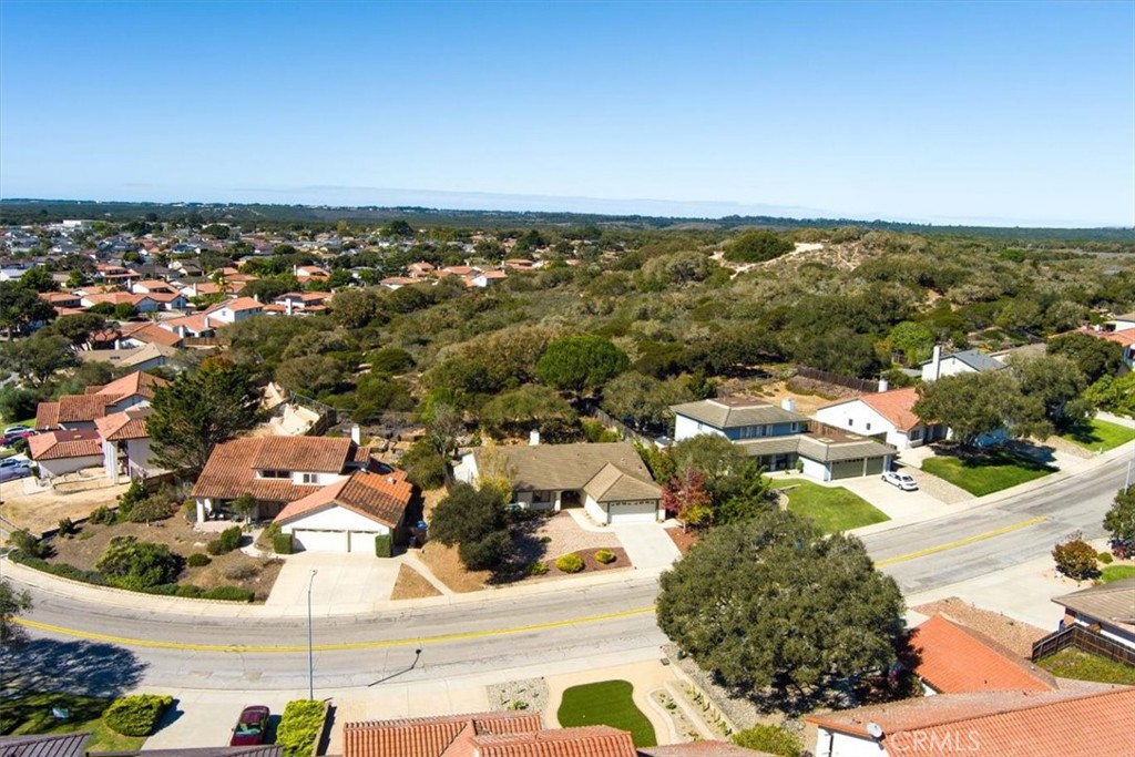 12Ae88D9 F42C 4789 Ade9 136Aa63A11B6 61 Galaxy Way, Lompoc, Ca 93436 &Lt;Span Style='BackgroundColor:transparent;Padding:0Px;'&Gt; &Lt;Small&Gt; &Lt;I&Gt; &Lt;/I&Gt; &Lt;/Small&Gt;&Lt;/Span&Gt;