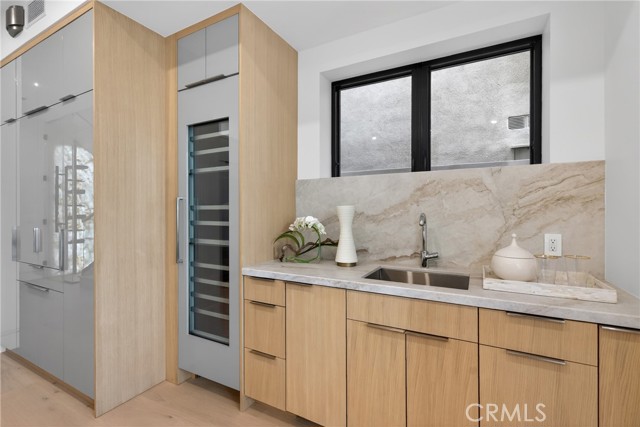 Detail Gallery Image 18 of 58 For 520 11th St, Huntington Beach,  CA 92648 - 3 Beds | 3/1 Baths