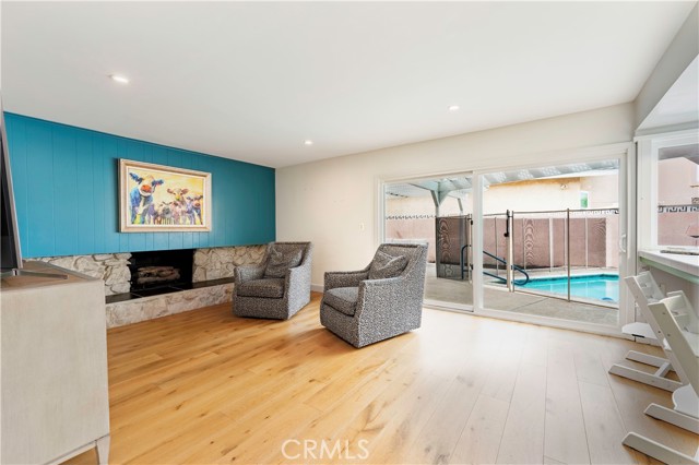 Detail Gallery Image 14 of 37 For 3661 Wisteria, Seal Beach,  CA 90740 - 4 Beds | 3 Baths