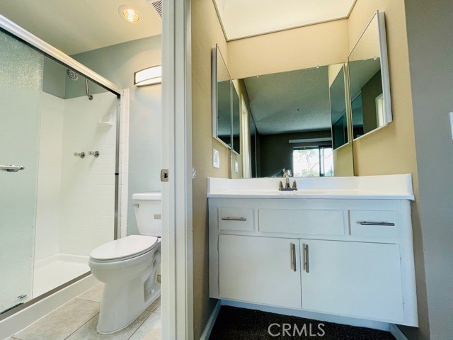 Detail Gallery Image 16 of 22 For 17181 Elm St #1,  Huntington Beach,  CA 92647 - 3 Beds | 2/1 Baths