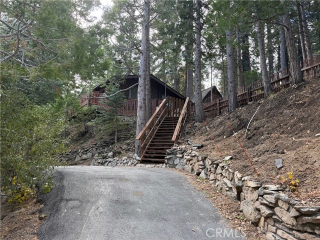 32145 Fern Drive, Running Springs, CA 92382