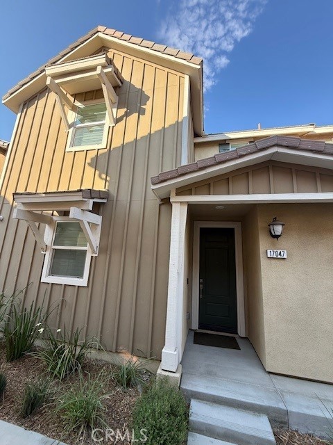 17047 Zion Drive, Canyon Country CA: https://media.crmls.org/medias/12b0562b-8ada-4b7d-96c9-7d36ec0e97b2.jpg
