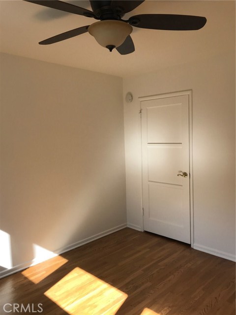 10808 Lawler Street, Los Angeles CA: https://media.crmls.org/medias/12b1a7fa-9f31-4248-9f49-51a0bc3d50ad.jpg