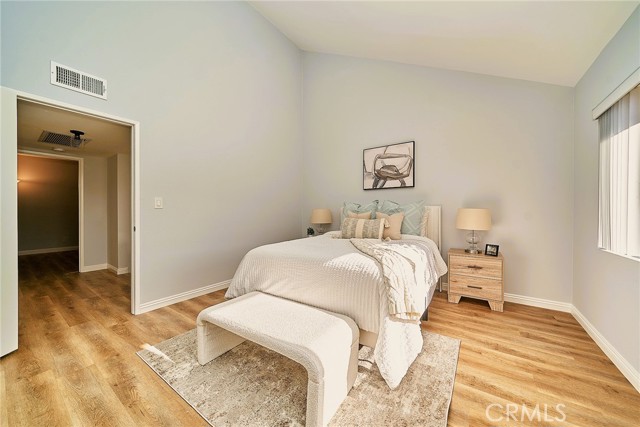 Detail Gallery Image 18 of 28 For 3130 Montrose Ave #102,  La Crescenta,  CA 91214 - 3 Beds | 2/1 Baths