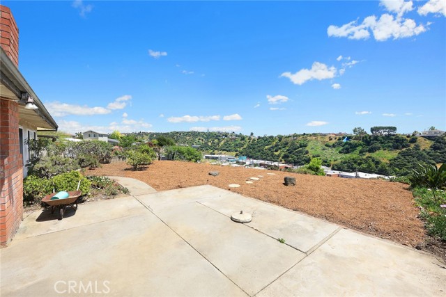 Detail Gallery Image 21 of 28 For 1950 Abajo Dr, Monterey Park,  CA 91754 - 3 Beds | 2/1 Baths