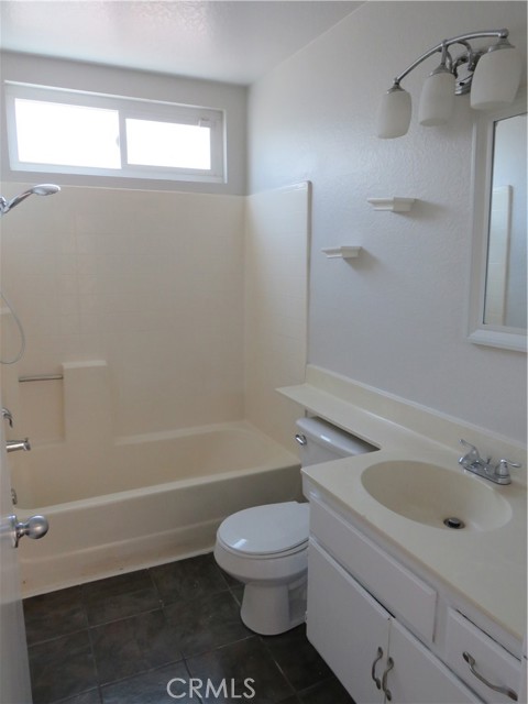 1892 Murrieta Road, Perris CA: https://media.crmls.org/medias/12b2b87c-63ee-43cd-8a89-c9e1235de1d6.jpg