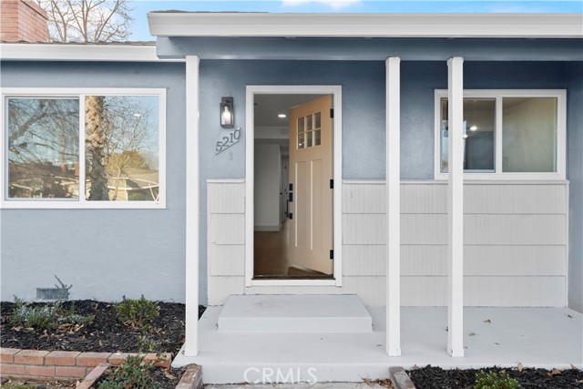 Detail Gallery Image 3 of 32 For 5210 71st, Sacramento,  CA 95820 - 3 Beds | 1 Baths