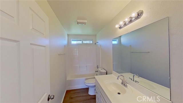 Detail Gallery Image 12 of 32 For 38553 4th St, Palmdale,  CA 93550 - 3 Beds | 2 Baths