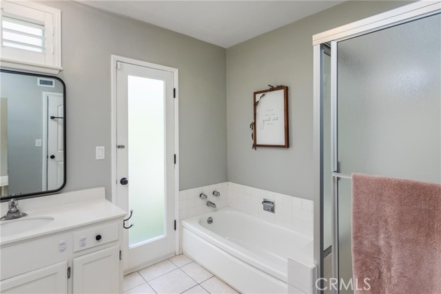 Detail Gallery Image 19 of 42 For 5943 Neddy Ave, Woodland Hills,  CA 91367 - 3 Beds | 2 Baths