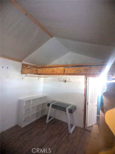 79032 Indian Trail, 29 Palms CA: https://media.crmls.org/medias/12b4c26a-a12f-4b32-973b-514aa3288dc0.jpg