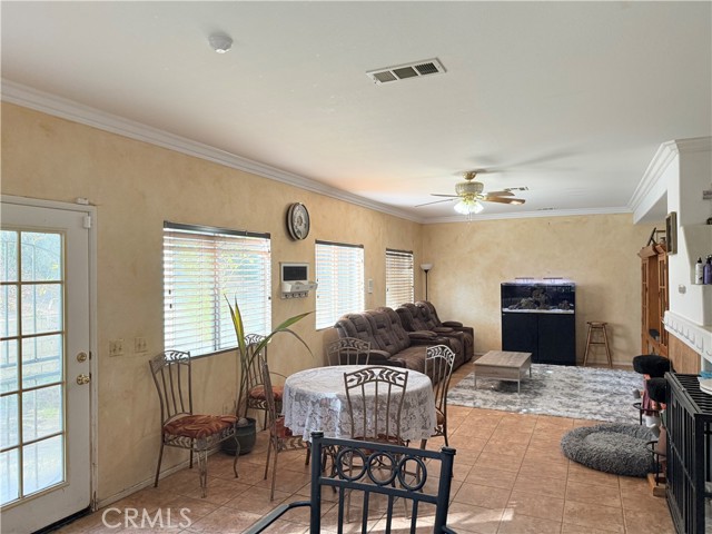 Detail Gallery Image 9 of 47 For 39546 Montebello Way, Murrieta,  CA 92563 - 8 Beds | 4/1 Baths