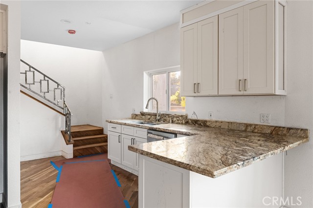 5000 Malibu Drive, Paradise CA: https://media.crmls.org/medias/12b6d28e-4e8f-4fb9-80a9-2f319f13ba78.jpg
