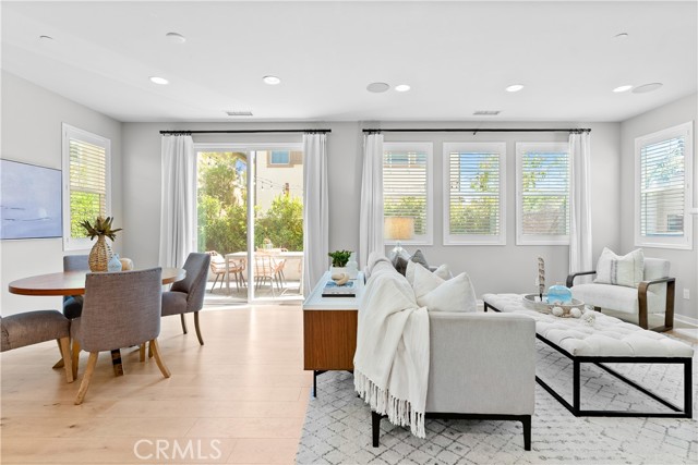 28 Fosco Street, Rancho Mission Viejo CA: https://media.crmls.org/medias/12b75ae6-843b-49d4-89dd-8ac82c54abb6.jpg
