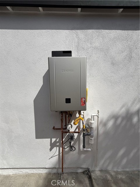 Detail Gallery Image 36 of 40 For 6902 Lasaine Ave, Lake Balboa,  CA 91406 - 3 Beds | 2 Baths