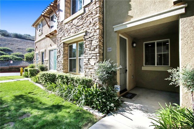 Detail Gallery Image 2 of 35 For 30505 Canyon Hills #2505,  Lake Elsinore,  CA 92532 - 3 Beds | 2/1 Baths