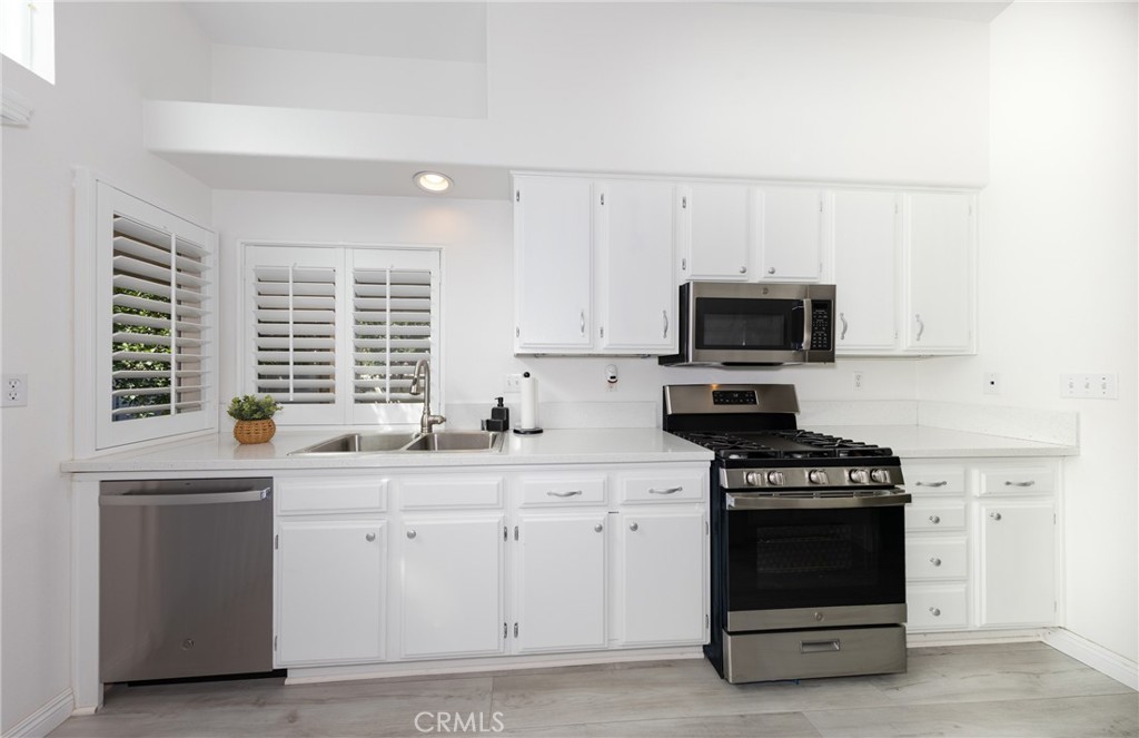 MLS #IG25208872 image #11