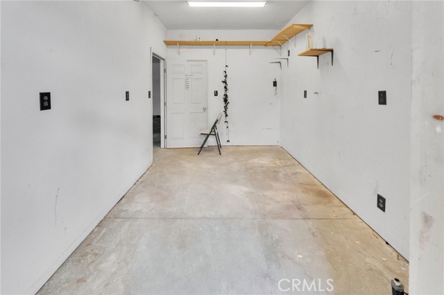 18343 Cocopah Court, Apple Valley CA: https://media.crmls.org/medias/12b936e7-daca-44eb-b85a-637d4b435aa2.jpg