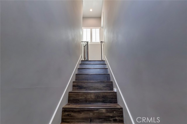 2108 Lemon Avenue, Long Beach CA: https://media.crmls.org/medias/12b96e91-b721-4d27-a442-337742c8e5a6.jpg