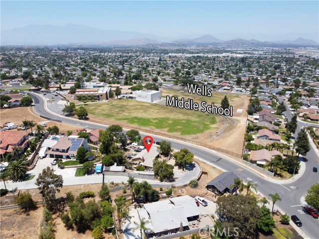 Image 14 of 21 For 4760 Crest Avenue