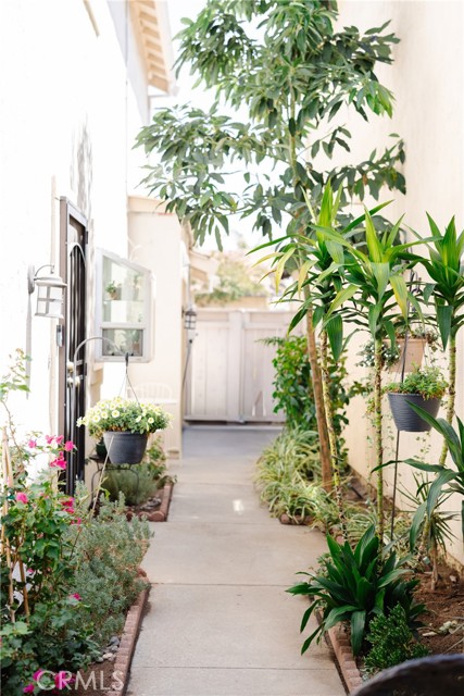 Detail Gallery Image 27 of 28 For 9578 Frank Way, Santee,  CA 92071 - 3 Beds | 2/1 Baths