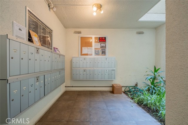 Detail Gallery Image 37 of 40 For 1305 N Columbus Ave #112,  Glendale,  CA 91202 - 2 Beds | 2 Baths