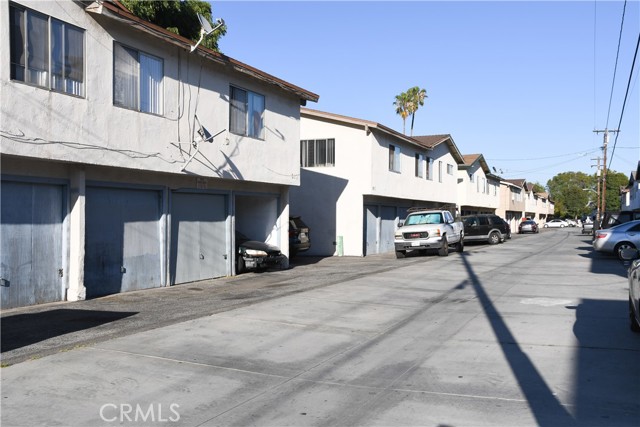 Detail Gallery Image 29 of 38 For 994 Valencia #108,  Costa Mesa,  CA 92626 - 1 Beds | 1 Baths