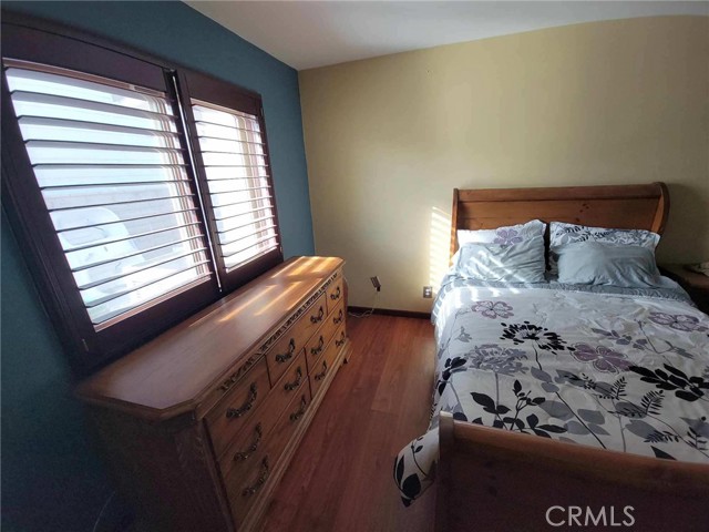 Detail Gallery Image 17 of 21 For 18107 Pier Dr., Victorville,  CA 92395 - 3 Beds | 2/1 Baths