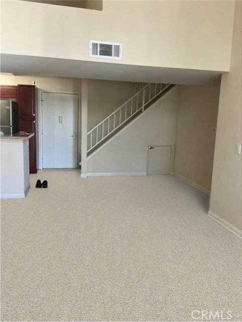 21400 Burbank Boulevard, Woodland Hills CA: https://media.crmls.org/medias/12bb50d5-192b-4c54-9e8d-178e727c9fcd.jpg