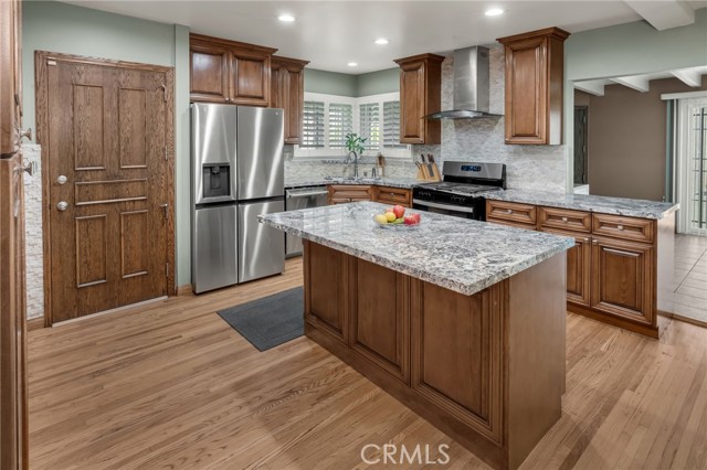 Detail Gallery Image 14 of 50 For 10624 S 6th, Inglewood,  CA 90303 - 4 Beds | 2 Baths