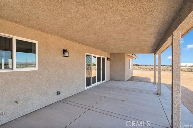 22520 Houston Street, Apple Valley CA: https://media.crmls.org/medias/12bbe70c-dbea-46b4-aae4-5fec5f6e4ec1.jpg