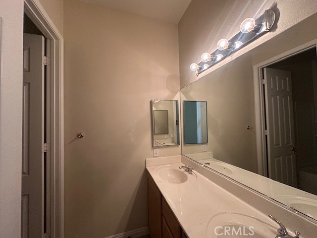 Detail Gallery Image 23 of 39 For 19721 Chicory Ct, Apple Valley,  CA 92308 - 4 Beds | 3 Baths