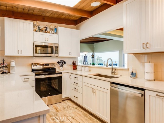 Detail Gallery Image 19 of 75 For 430 Olive St, Morro Bay,  CA 93442 - 3 Beds | 4 Baths