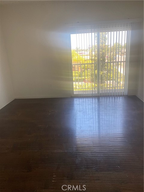 Detail Gallery Image 10 of 15 For 121 S Dale #111,  Anaheim,  CA 92804 - 3 Beds | 2/1 Baths