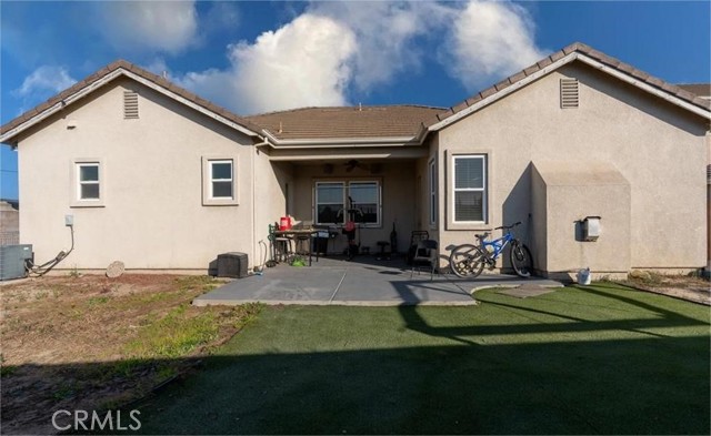 901 Misty Harbor Drive, Livingston CA: https://media.crmls.org/medias/12bd55aa-9c42-4b9d-bb4d-f2151ba8efab.jpg