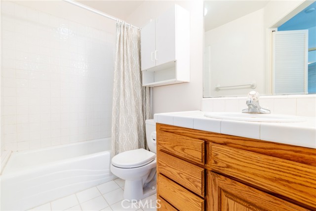 4899 Glenwood Drive, Riverside CA: https://media.crmls.org/medias/12bd698e-3d41-48e5-bee4-9ff2ab5199dc.jpg