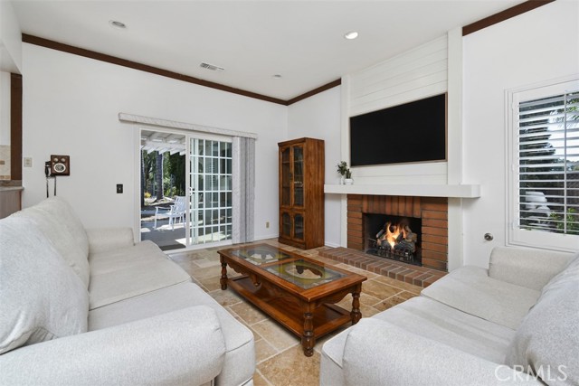 Detail Gallery Image 15 of 60 For 1772 Restful Ct, Simi Valley,  CA 93065 - 4 Beds | 2 Baths