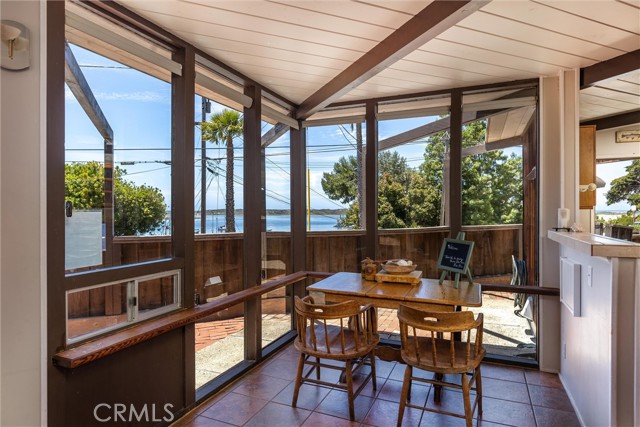 Detail Gallery Image 7 of 46 For 280 Main St, Morro Bay,  CA 93442 - 4 Beds | 2 Baths