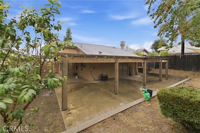 Detail Gallery Image 14 of 15 For 7889 Pinyon, Fontana,  CA 92336 - 2 Beds | 2 Baths