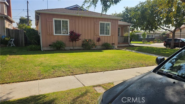 Detail Gallery Image 2 of 4 For 1322 Kornblum Ave, Torrance,  CA 90503 - 3 Beds | 2 Baths