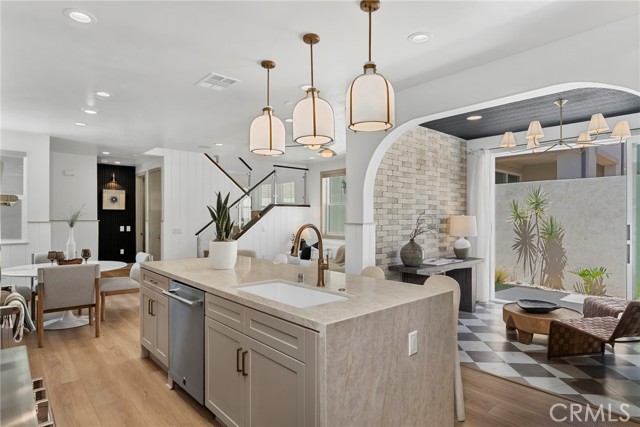 Detail Gallery Image 15 of 56 For 578 Patten, Placentia,  CA 92870 - 4 Beds | 3 Baths