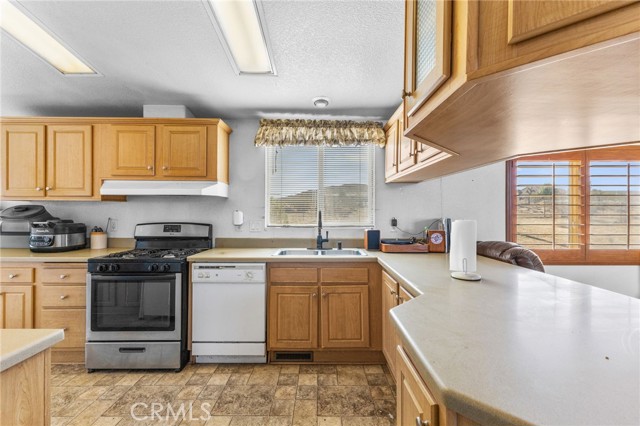 Detail Gallery Image 18 of 54 For 324 Anita Rd, Landers,  CA 92285 - 3 Beds | 2 Baths