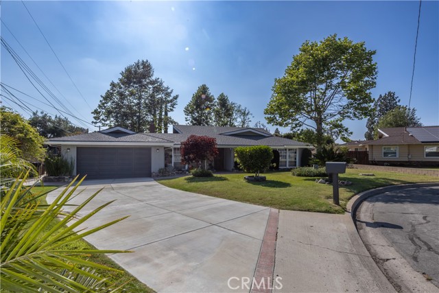 4661 Woodhaven Drive, Yorba Linda CA: https://media.crmls.org/medias/12bf79f5-ad98-489f-9d6d-c31141a4aaac.jpg