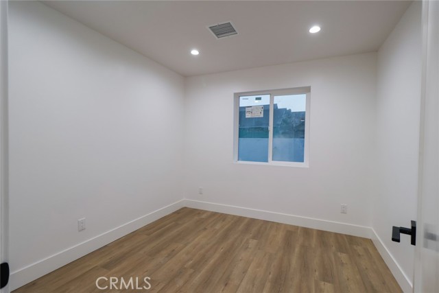 Detail Gallery Image 13 of 36 For 4649 Pickford, Los Angeles,  CA 90019 - 4 Beds | 4 Baths