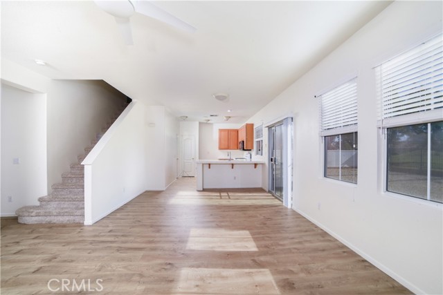 Detail Gallery Image 8 of 37 For 14810 Pete Dye St, Moreno Valley,  CA 92555 - 3 Beds | 2/1 Baths