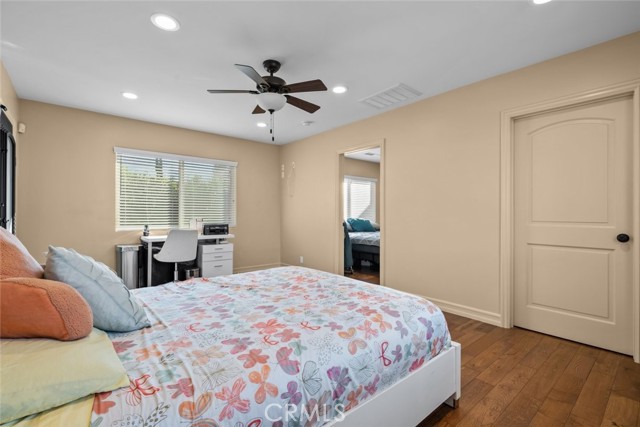 8817 Louise Avenue, Sherwood Forest CA: https://media.crmls.org/medias/12c44a97-7340-4791-af96-85510f74e62a.jpg
