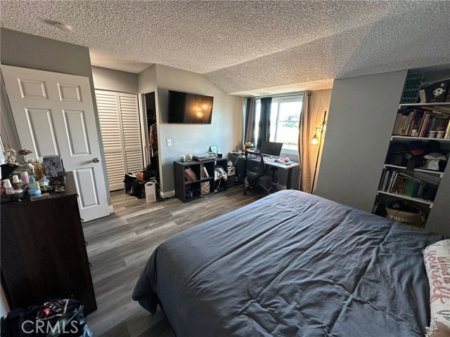 Detail Gallery Image 14 of 21 For 6951 E Gage Ave, Commerce,  CA 90040 - 2 Beds | 2/1 Baths